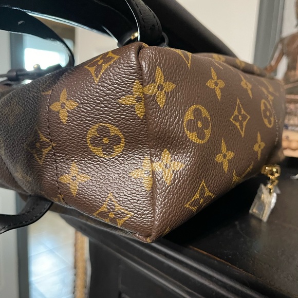 SOLD on cross posting - Louis Vuitton like new Palm Springs PM backpack - Picture 8 of 16